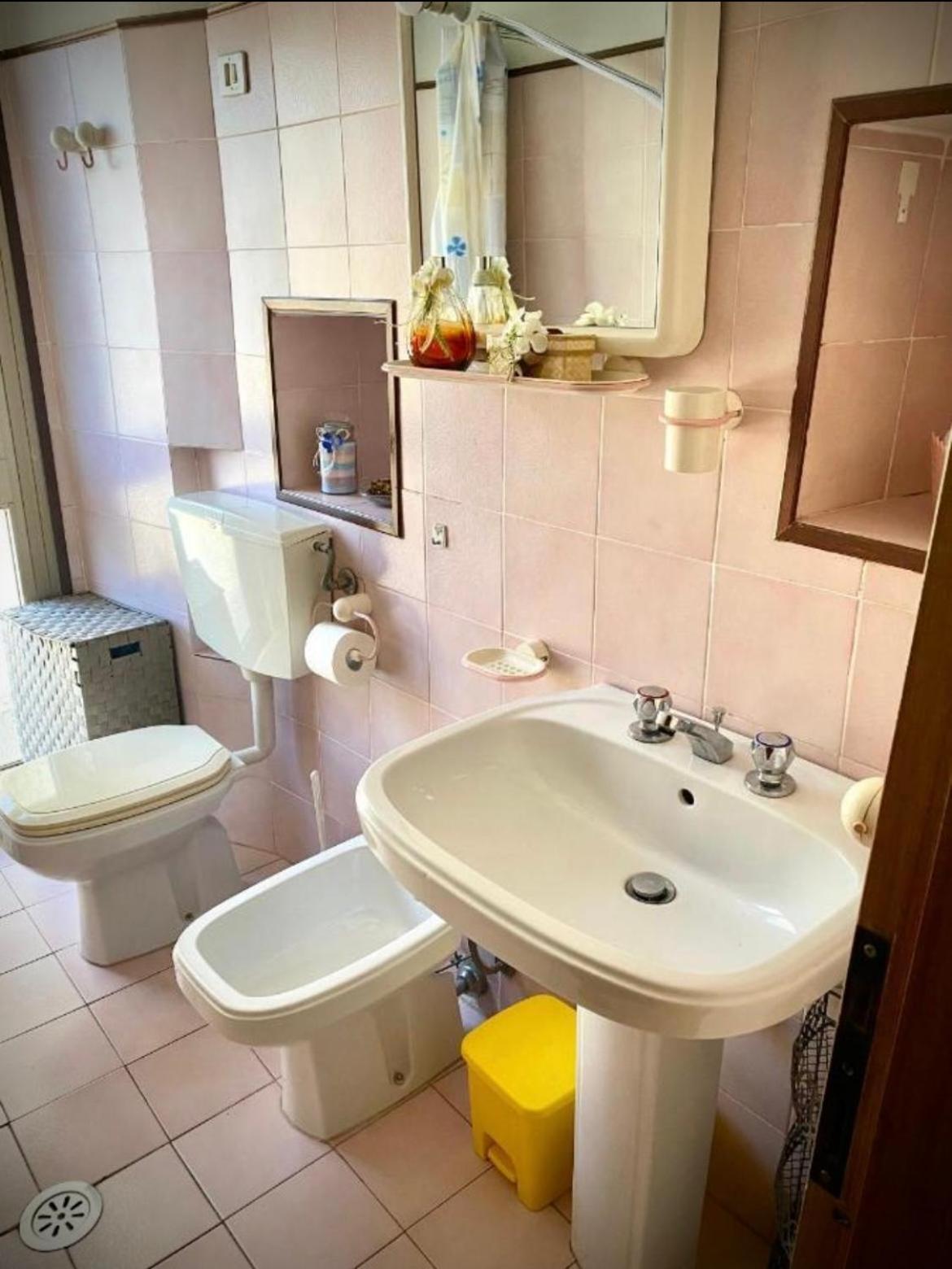 Little Flower Apartment Corfino Ngoại thất bức ảnh